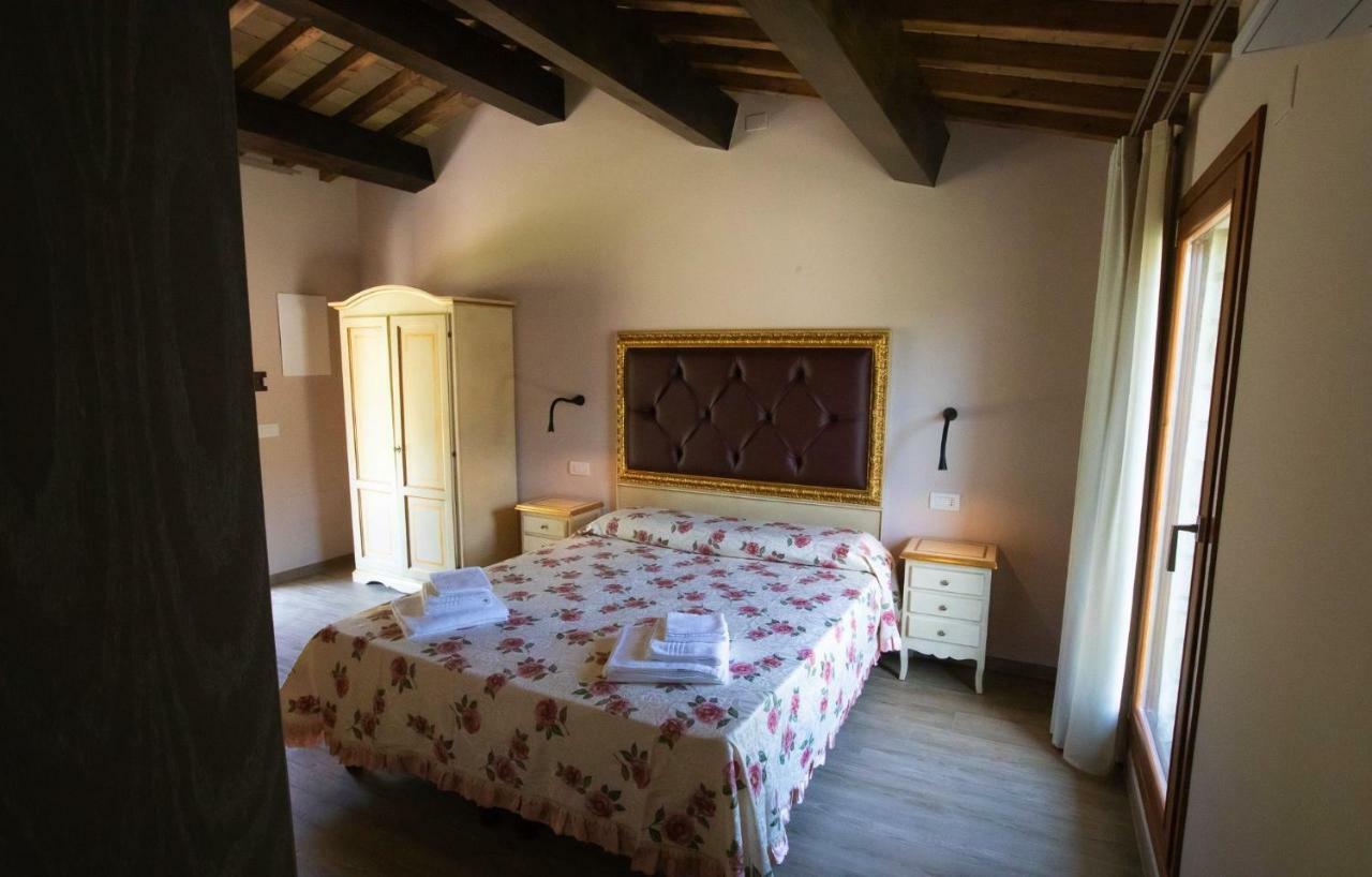Villa Borgo Rossi La Strada Exterior foto